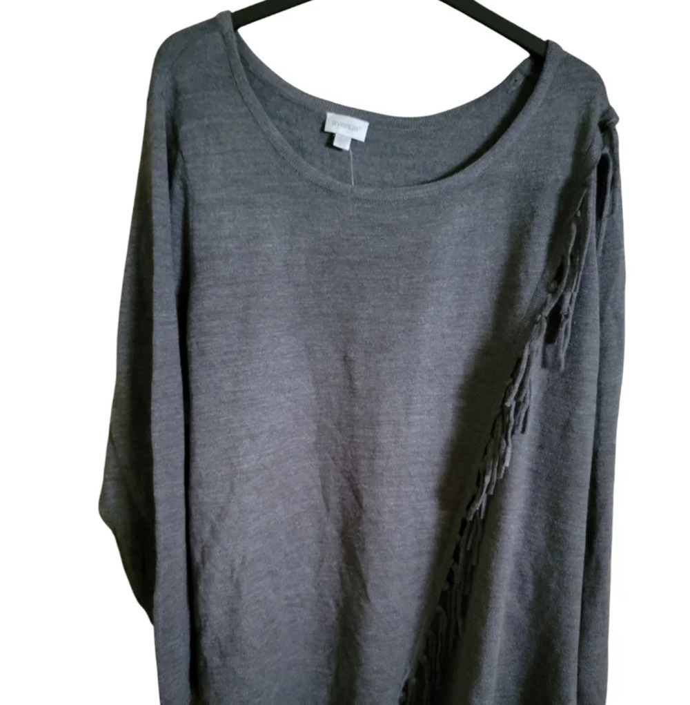 Avenue sweater plus size